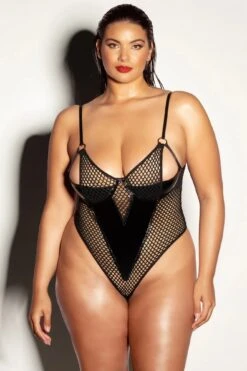 Plus Size Frisky Fishnet Teddy(Plus Size Frisky Fishnet Teddy)