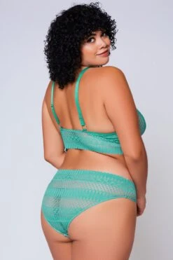 Plus Size Hazel Bra Set(Plus Size Hazel Bra Set) -Serpent Lane plussizetealbraletteandpantyset da1b4701 6ac7 49a8 bcac 56a131ae89d3