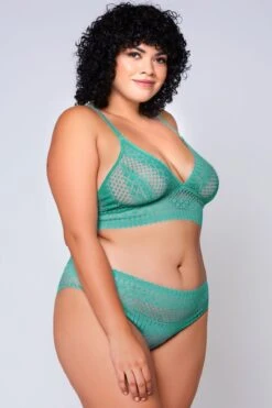 Hazel Bra Set(Hazel Bra Set) -Serpent Lane plussizetealgreenbraletteandpanty